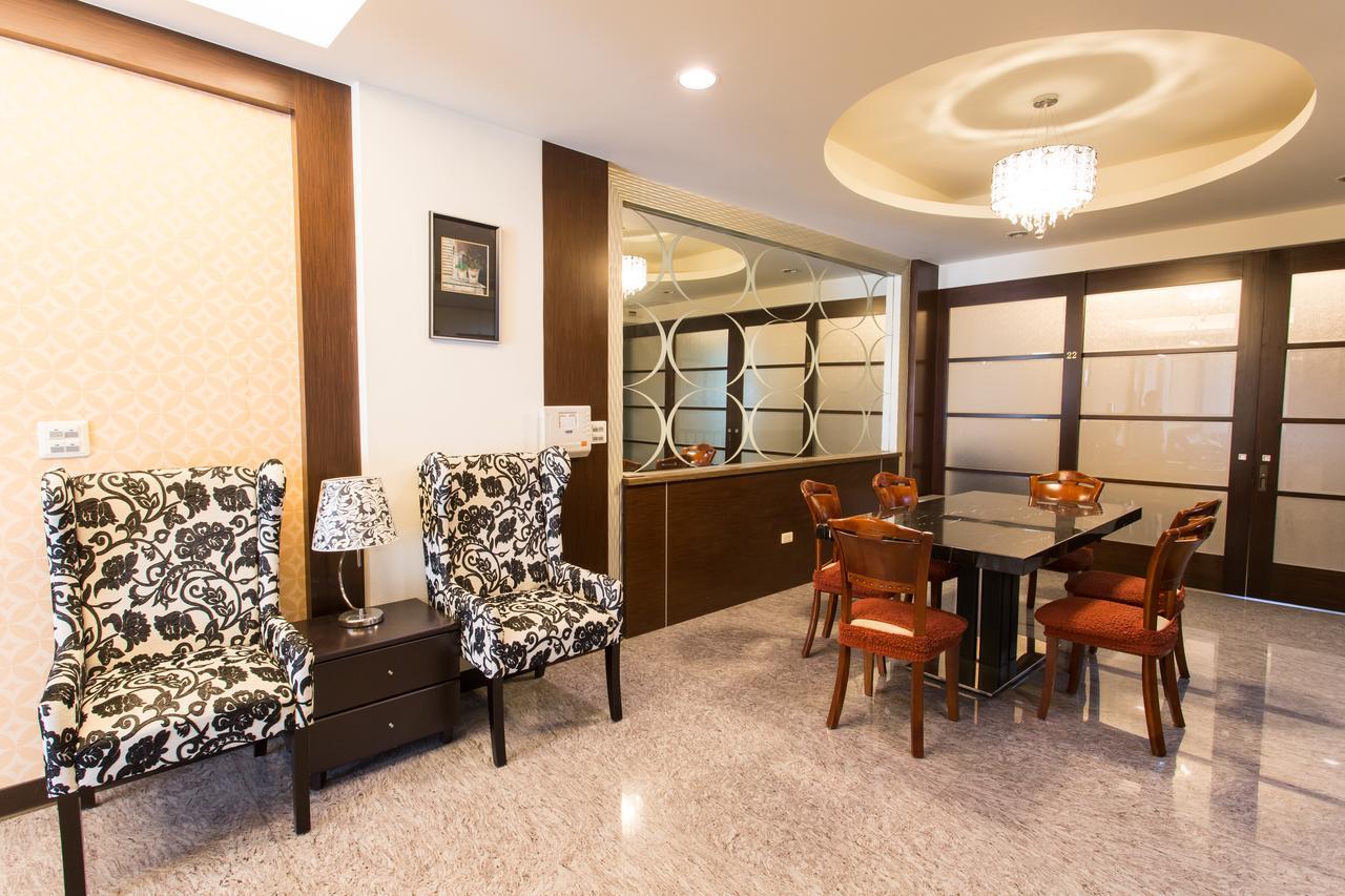 Eureka Bed & Breakfast Тайнан Екстериор снимка