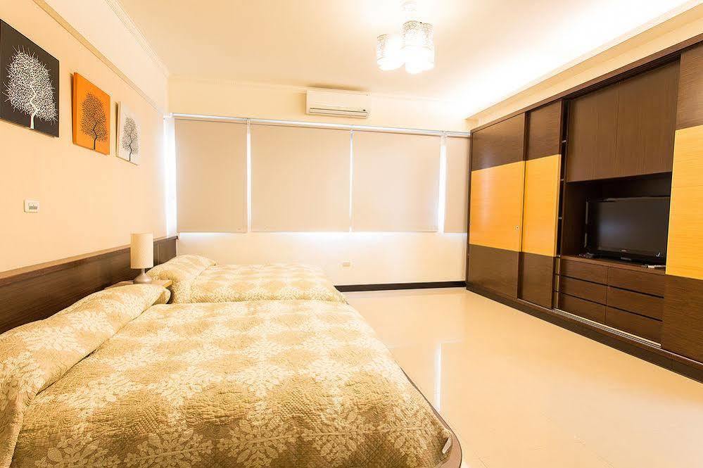 Eureka Bed & Breakfast Тайнан Екстериор снимка